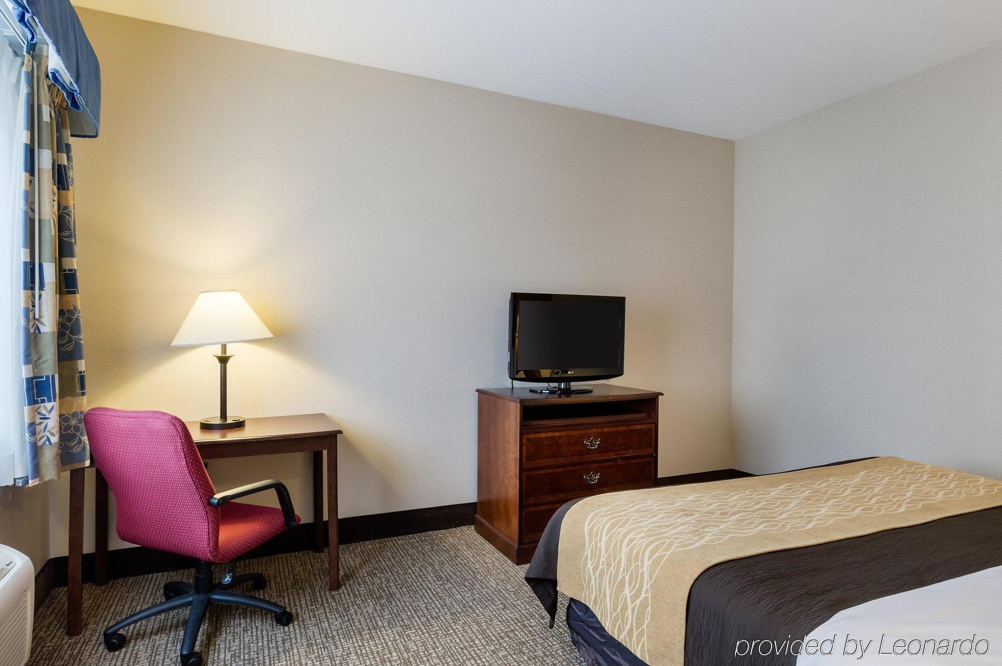 Rodeway Inn Hadley – Amherst Exterior foto